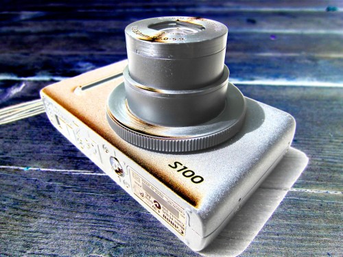 Your pocket camera is on the floor and now a useless brick. In our disposable society, do you just buy another? Or do you navigate a repair? 