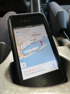 iPhone navigating in cup holder