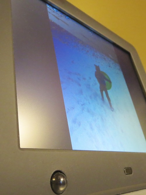 Recently I doubted the reliability of this new nixplay Cloud Frame.  But shouldn’t a new tech product be given a second chance to make a good first impression?  “Hello, tech support?”