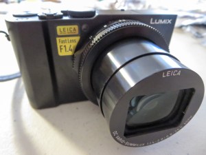 panasonic-lumix-lx10-is-ready-to-go